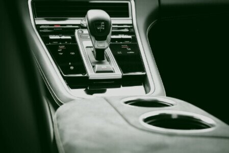 Automatikgetriebe Automatikgetriebe Autoinnenraum